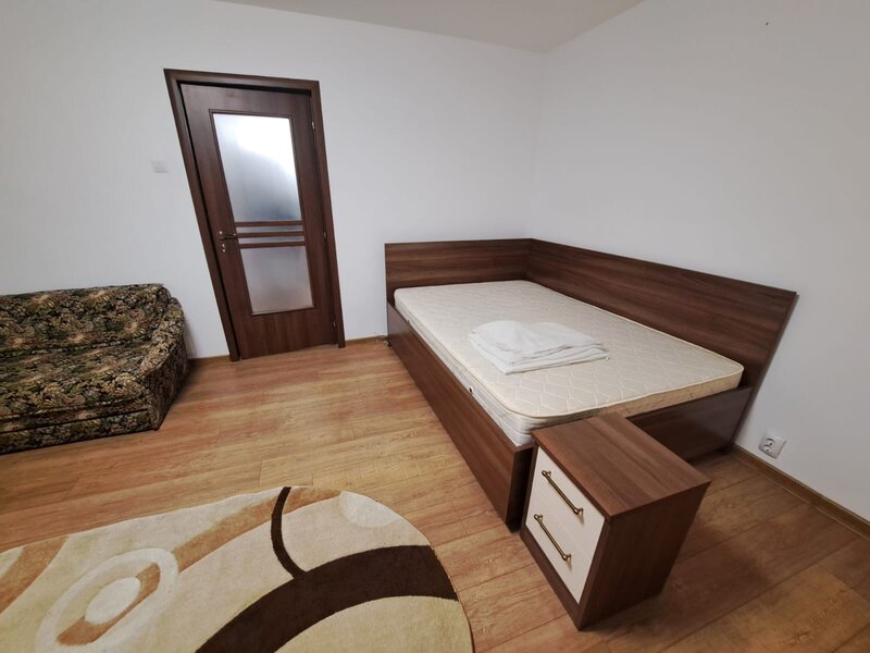 Lacul Tei aproape Parcul Circului 15 min.,metrou Stefan cel Mare