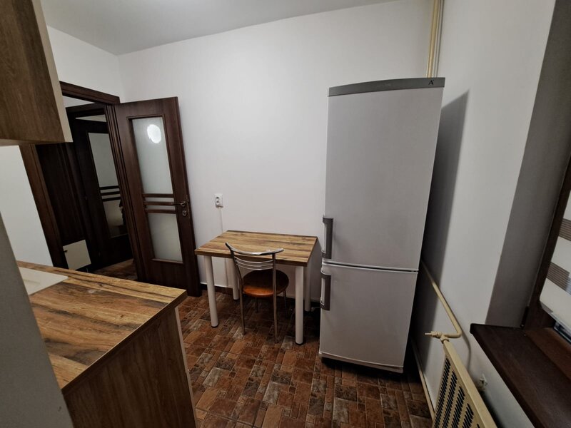 Lacul Tei aproape Parcul Circului 15 min.,metrou Stefan cel Mare